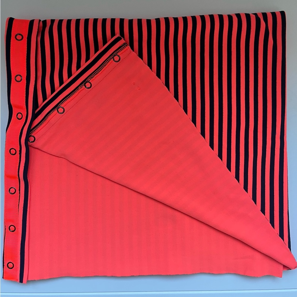 Lululemon Vinyasa button scarf